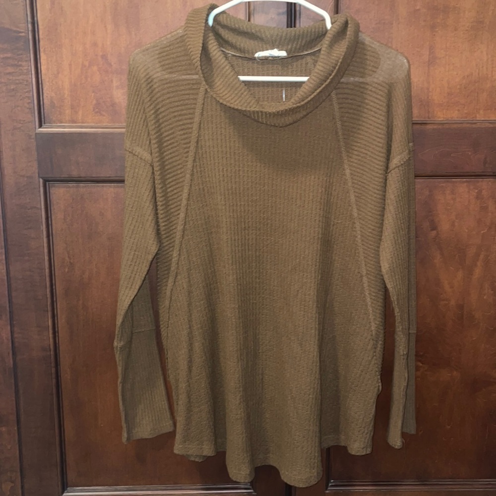 Light brown sweater. Size M